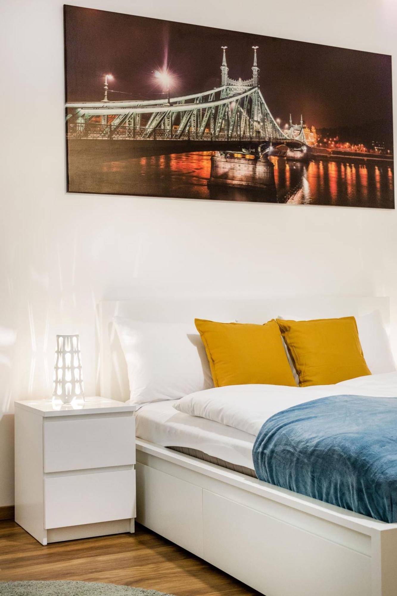 Quiet And Cozy Apartment Near The Danube Boedapest Buitenkant foto